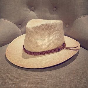 Orvis straw hat with braided leather band